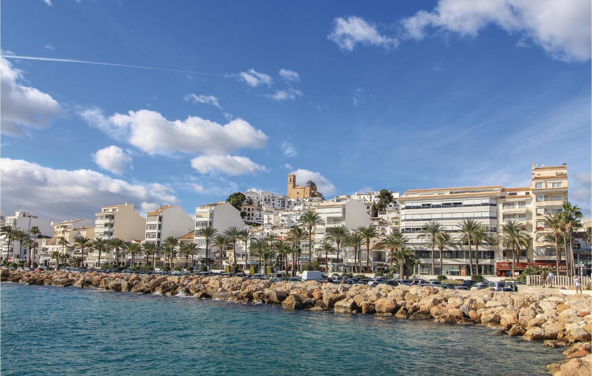 Awesome Apartment In Altea With Wifi Ngoại thất bức ảnh